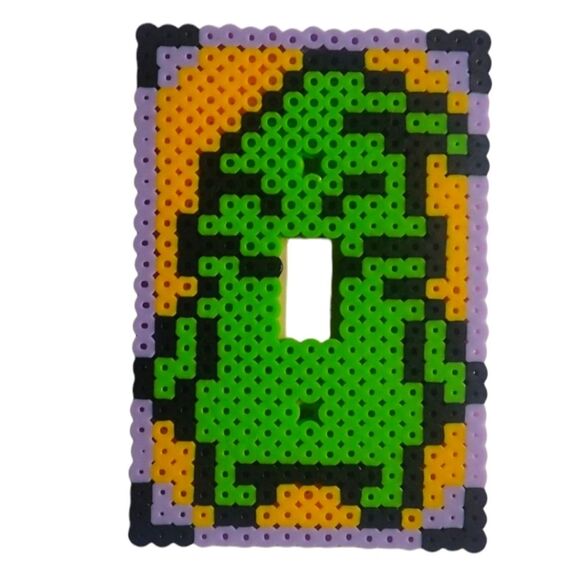OOGIE BOOGIE PERLER SWITCH PLATE - Picture 1 of 2